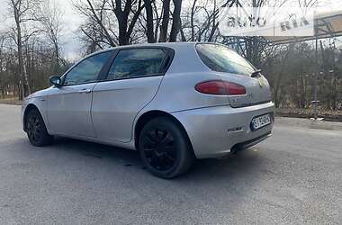 Хэтчбек Alfa Romeo 147 2005 в Днепре