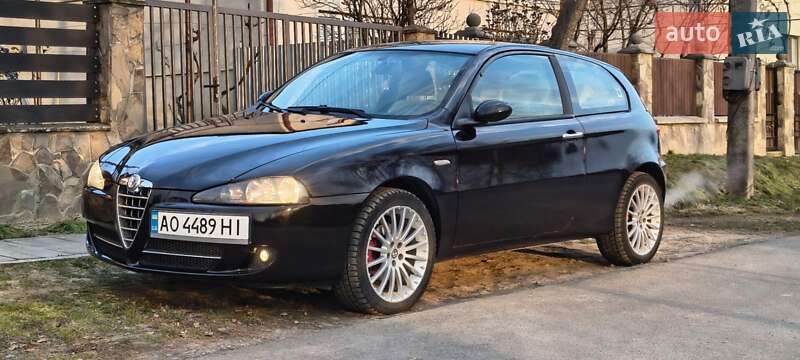 Хетчбек Alfa Romeo 147 2007 в Ужгороді