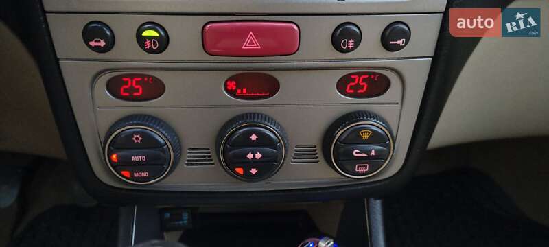 Хетчбек Alfa Romeo 147 2007 в Ужгороді