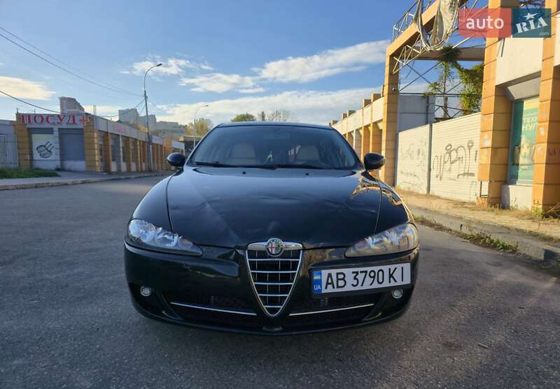 Хэтчбек Alfa Romeo 147 2006 в Киеве фото 7 Хэтчбек Alfa Romeo 147 2006 в Киеве
