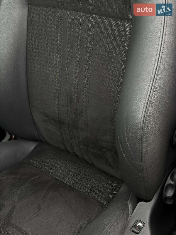 Хэтчбек Alfa Romeo 147 2009 в Киеве