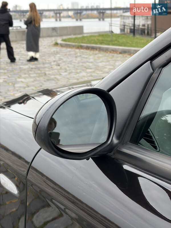 Хэтчбек Alfa Romeo 147 2009 в Киеве