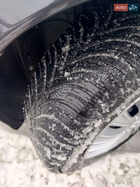 Хэтчбек Alfa Romeo 147 2007 в Остроге