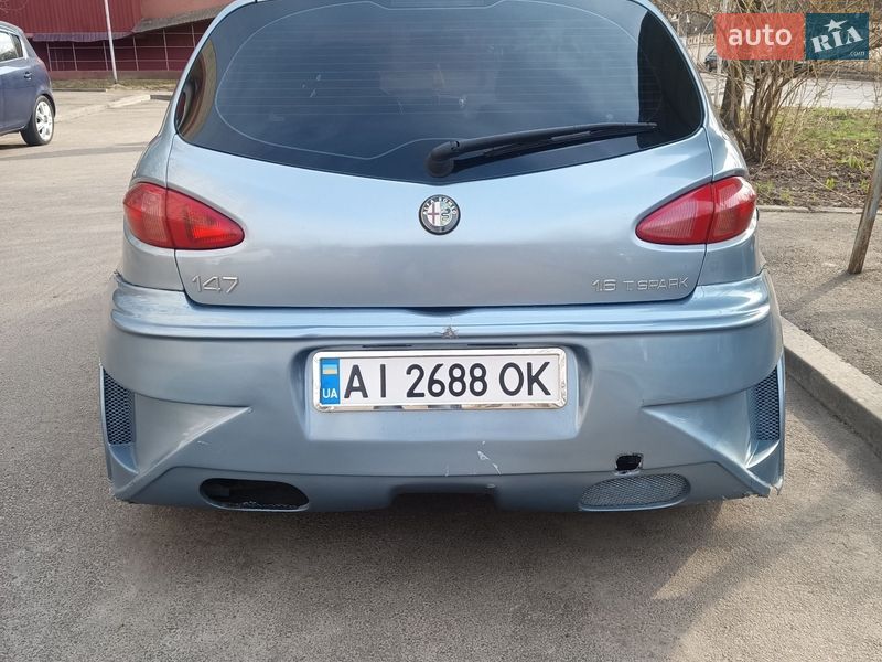 Хетчбек Alfa Romeo 147 2002 в Чернігові