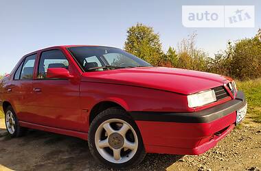 Седан Alfa Romeo 155 1993 в Чорткове