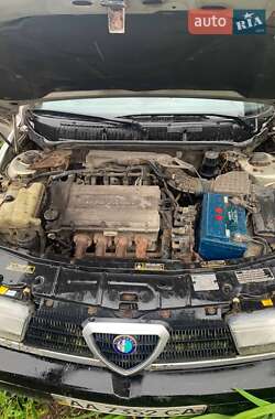 Седан Alfa Romeo 155 1994 в Києві
