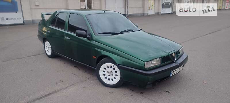 Седан Alfa Romeo 155 1997 в Львові