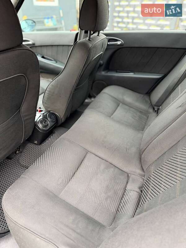 Седан Alfa Romeo 156 2002 в Киеве