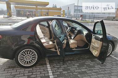 Седан Alfa Romeo 159 2009 в Ровно