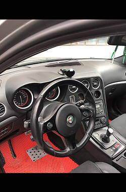 Седан Alfa Romeo 159 2011 в Днепре