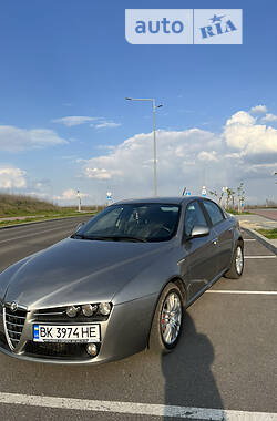 Седан Alfa Romeo 159 2010 в 