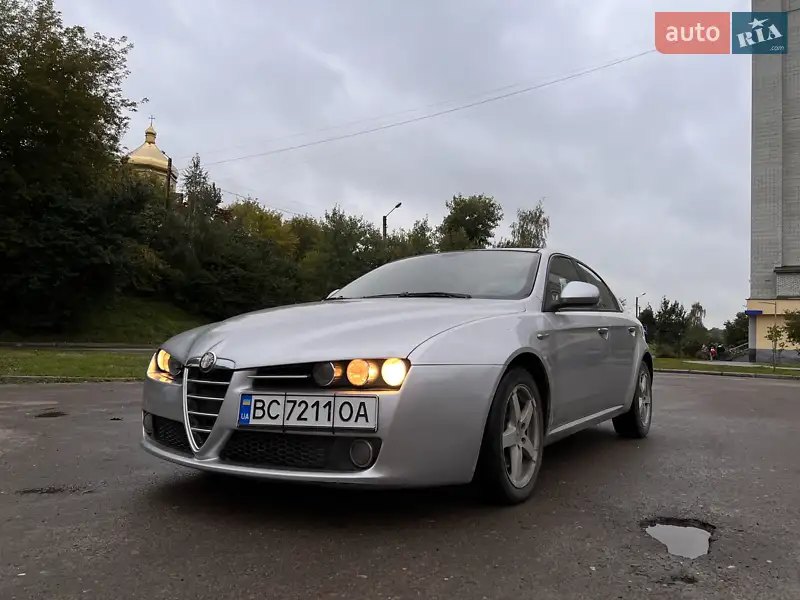 Alfa Romeo 159