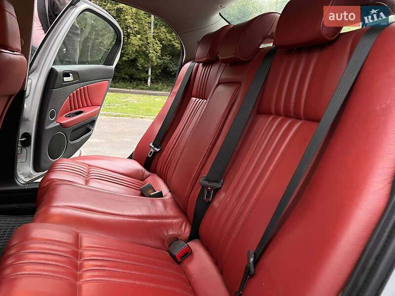 Седан Alfa Romeo 159 2006 в Львове