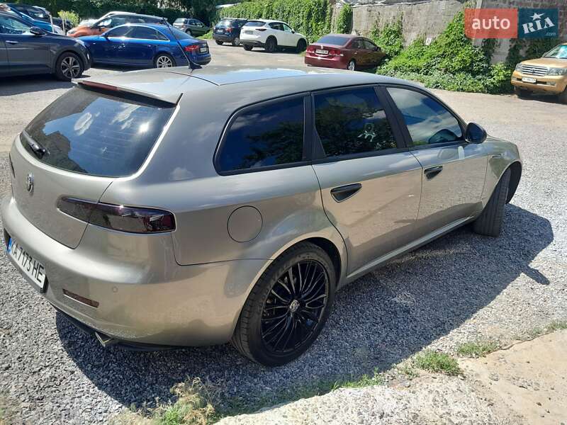 Универсал Alfa Romeo 159 2007 в Киеве