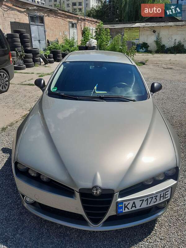 Универсал Alfa Romeo 159 2007 в Киеве