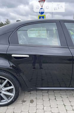 Седан Alfa Romeo 159 2006 в 