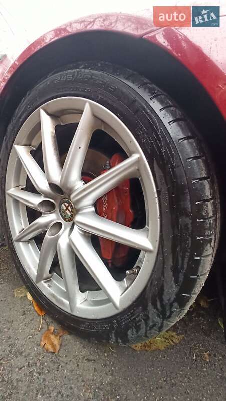 Седан Alfa Romeo 159 2010 в Дніпрі