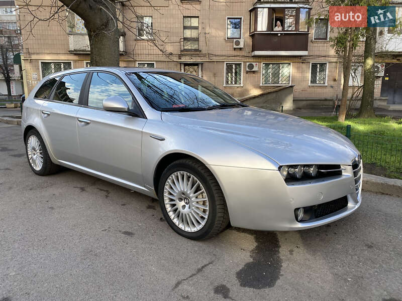 Универсал Alfa Romeo 159 2007 в 