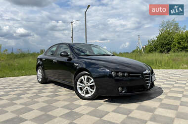 Седан Alfa Romeo 159 2006 в Самборе