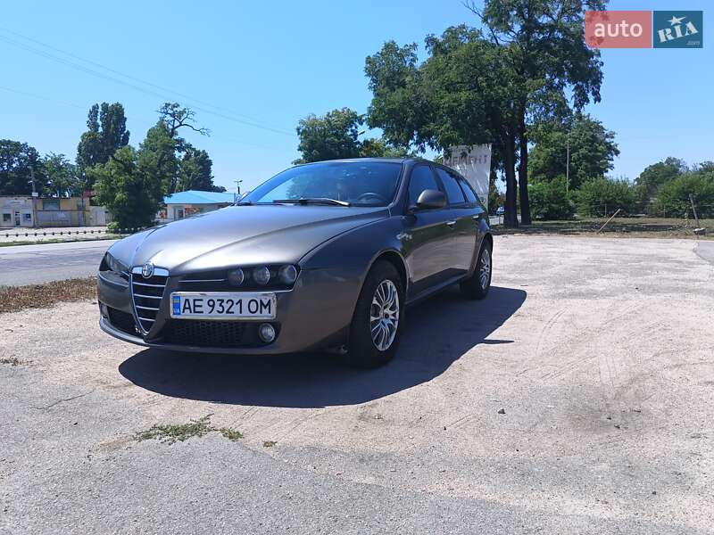 Универсал Alfa Romeo 159 2011 в Днепре