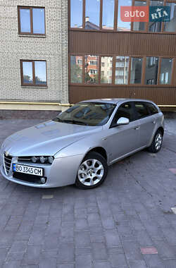 Универсал Alfa Romeo 159 2010 в 