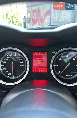 Универсал Alfa Romeo 159 2010 в 