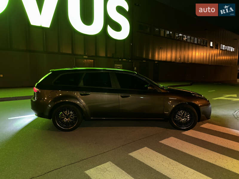 Універсал Alfa Romeo 159 2008 в Києві фото 24 Універсал Alfa Romeo 159 2008 в Києві