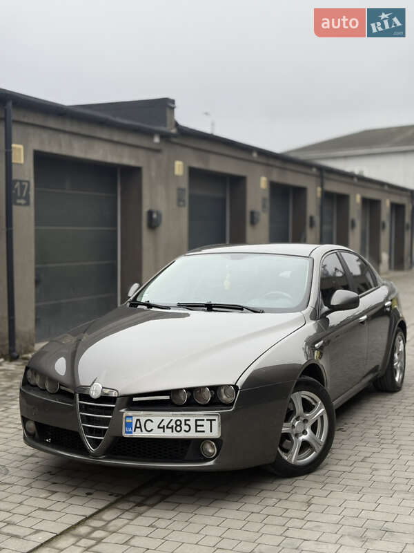 Седан Alfa Romeo 159 2007 в Каменец-Подольском