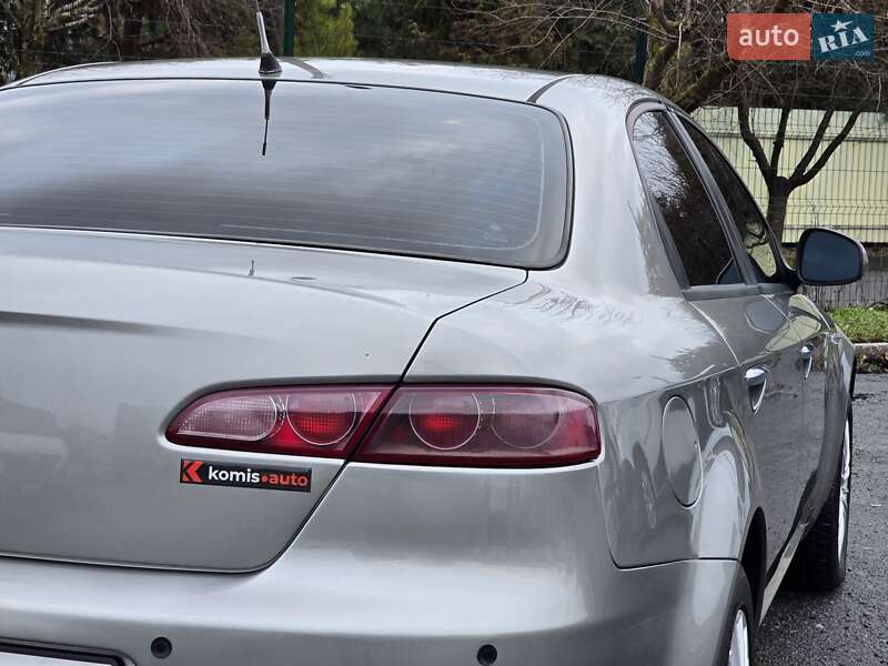 Седан Alfa Romeo 159 2006 в Хмельницькому