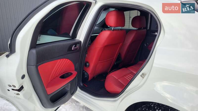 Седан Alfa Romeo 159 2011 в Сарнах фото 11 Седан Alfa Romeo 159 2011 в Сарнах