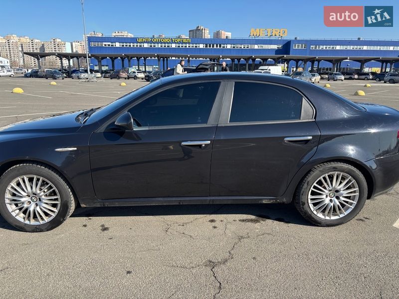 Седан Alfa Romeo 159 2011 в Киеве