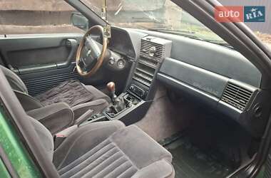 Седан Alfa Romeo 164 1994 в Киеве