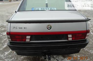 Седан Alfa Romeo 75 1991 в Знаменке