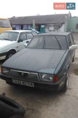 Седан Alfa Romeo 75 1991 в Измаиле