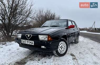 Седан Alfa Romeo 75 1991 в Черкассах
