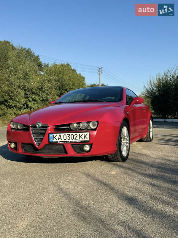 Купе Alfa Romeo Brera 2008 в Киеве