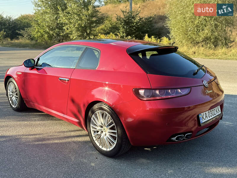 Купе Alfa Romeo Brera 2008 в Киеве