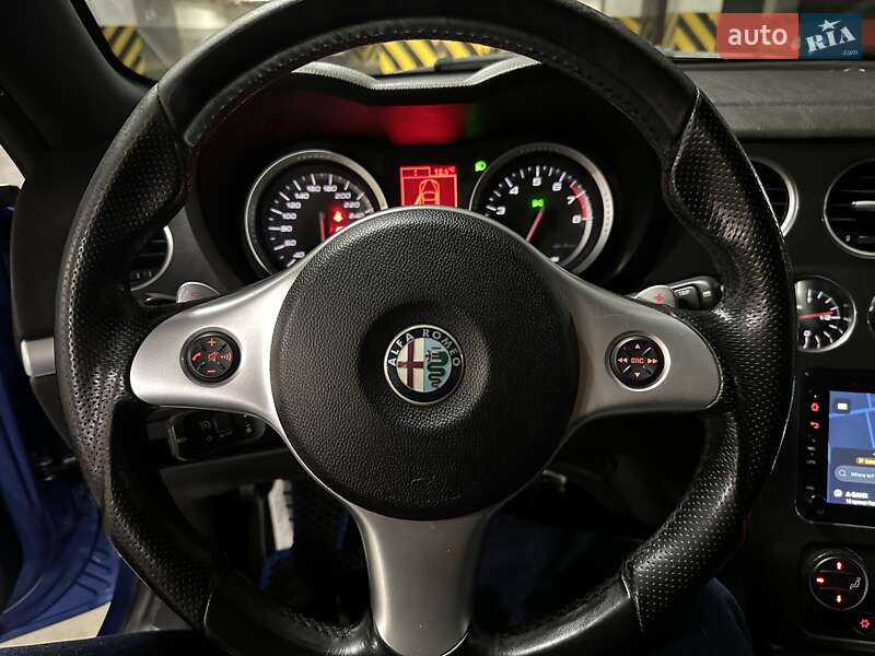 Купе Alfa Romeo Brera 2008 в Киеве