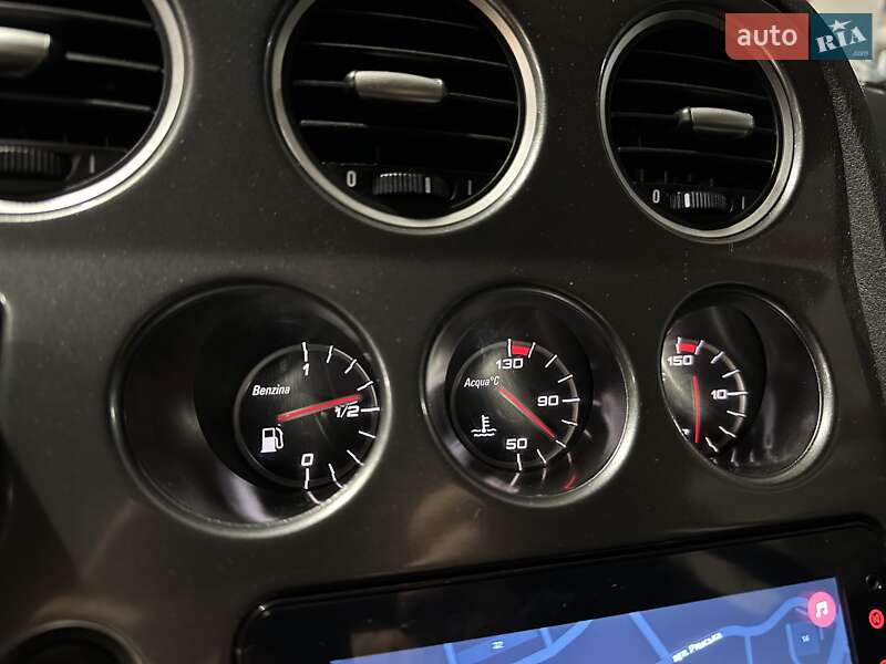 Купе Alfa Romeo Brera 2008 в Киеве