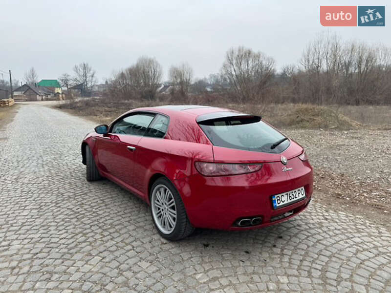 Купе Alfa Romeo Brera 2006 в Бедевлі