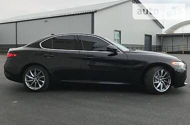 Седан Alfa Romeo Giulia 2016 в Киеве