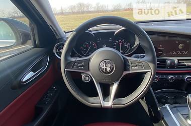 Седан Alfa Romeo Giulia 2017 в 