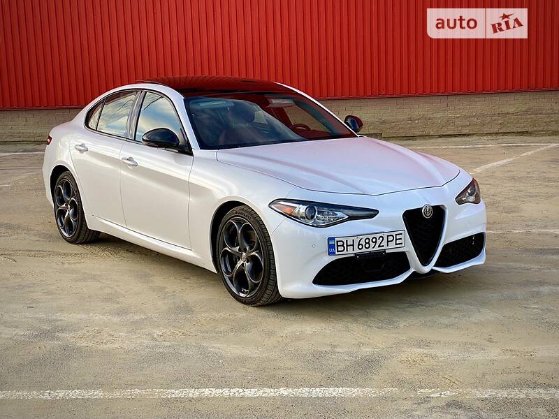 Седан Alfa Romeo Giulia 2018 в Одессе