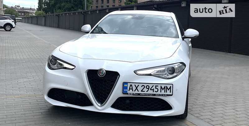 Седан Alfa Romeo Giulia 2021 в Харькове