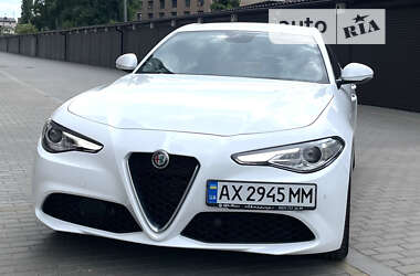 Седан Alfa Romeo Giulia 2021 в Харькове