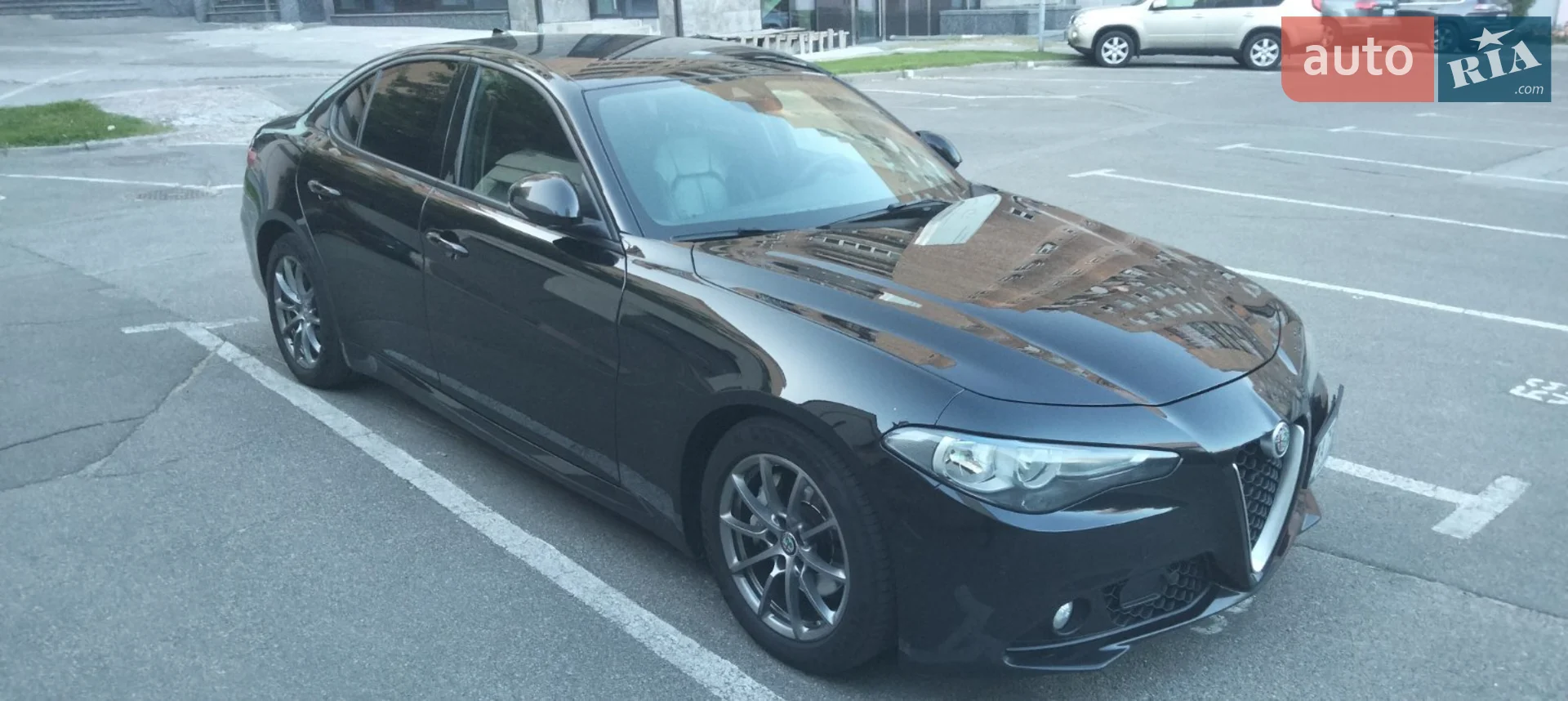 2016 Alfa Romeo Giulia - мініатюра 2