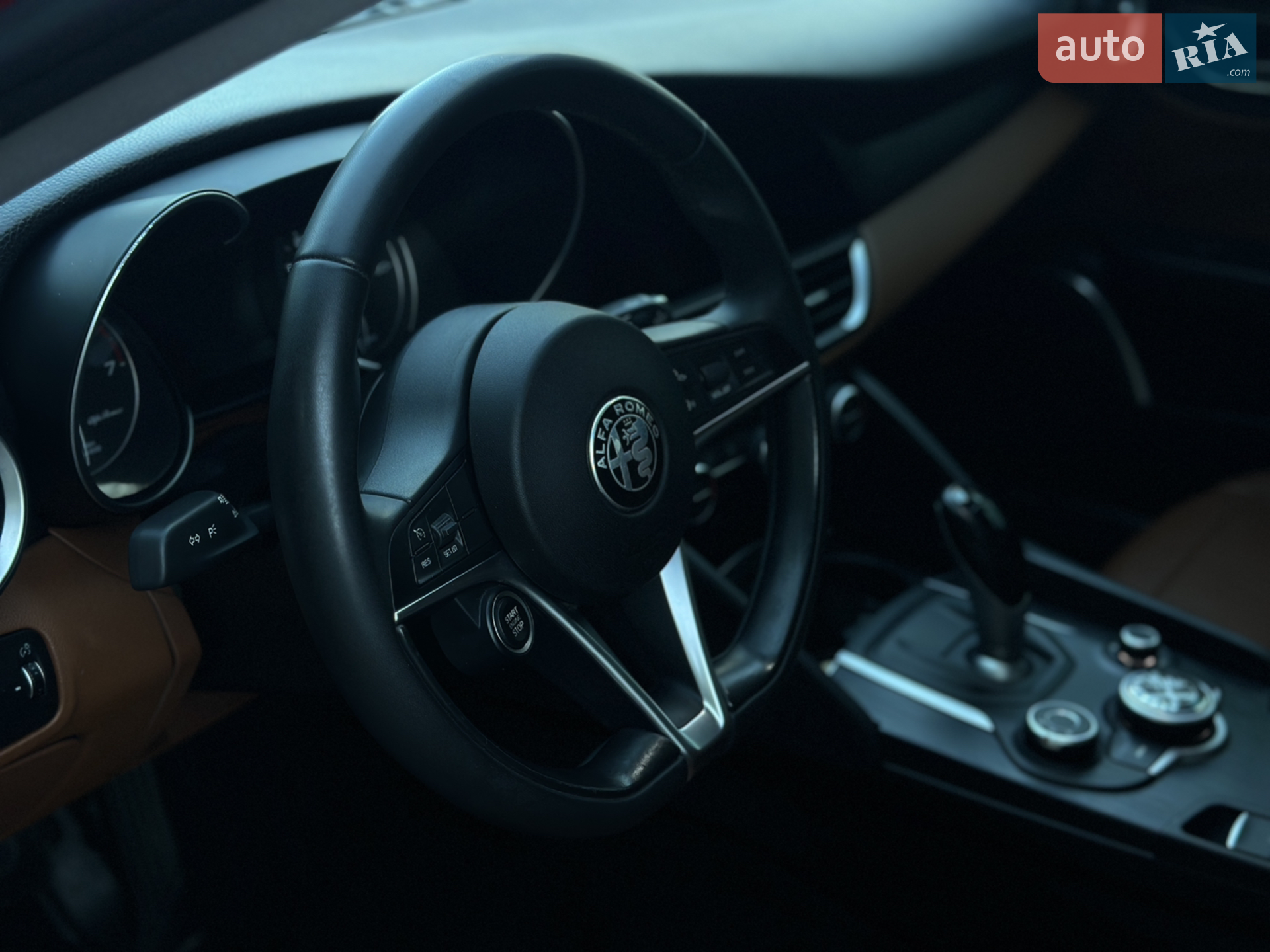 2017 Alfa Romeo Giulia - мініатюра 24