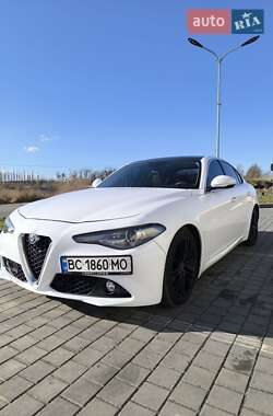 Седан Alfa Romeo Giulia 2017 в Львове