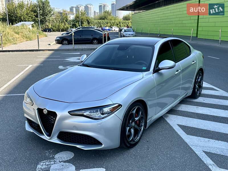 Седан Alfa Romeo Giulia 2017 в Харкові