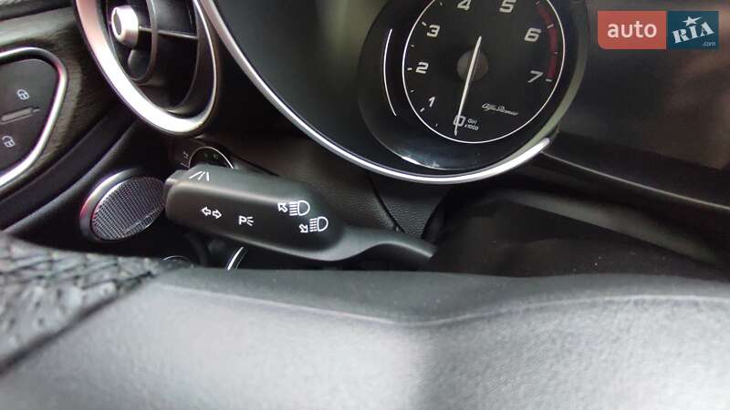 Седан Alfa Romeo Giulia 2022 в Кропивницком